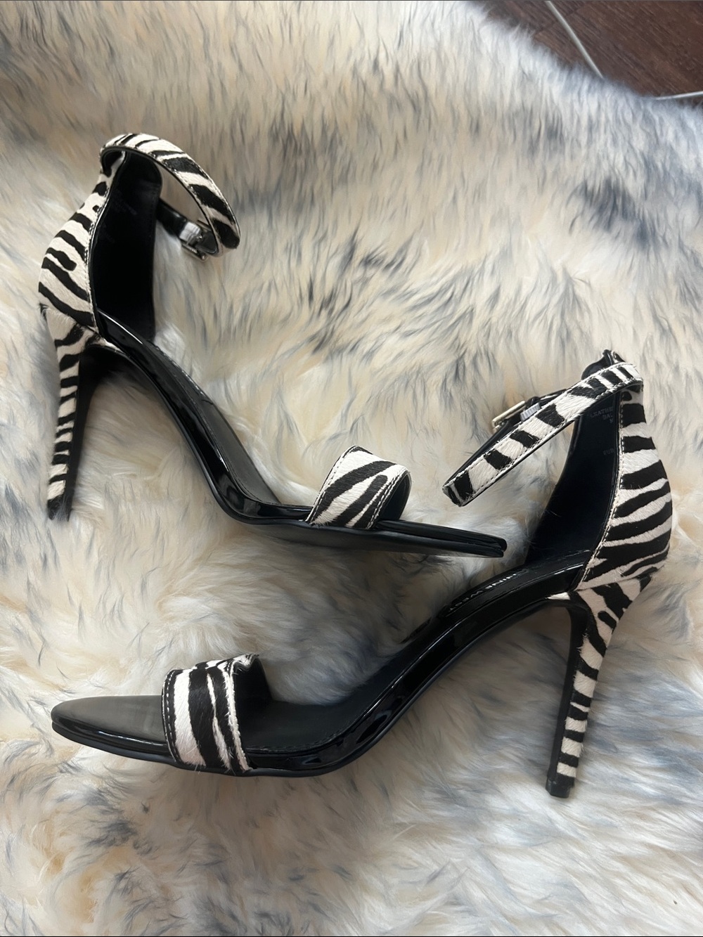 Very cute Nine West Black and White Zebra-Print Ankle-Strap Heels - Picture 4 of 4